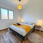 Belle Escale, A Deux Pas De L'ile De Re La Rochelle